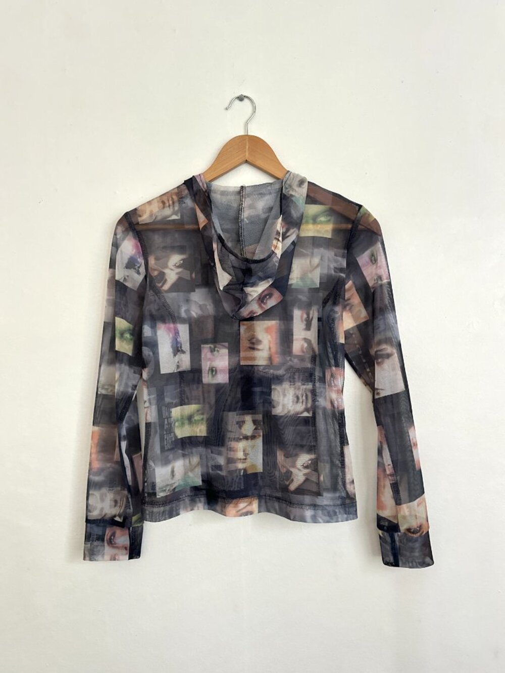 Vintage Y2K Nylon Blend Graphic Face Print Mesh Zip-Up Hoodie - Picture 6 of 9